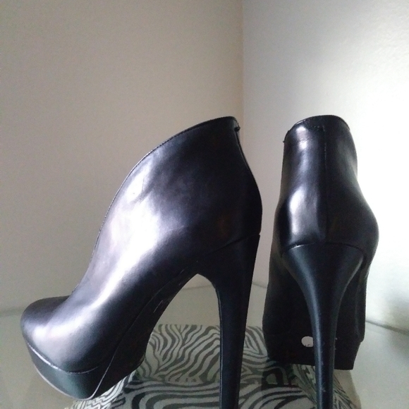 JESSICA SIMPSON booties - Picture 4 of 4